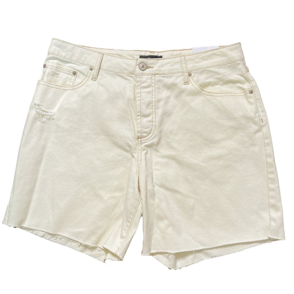 House of Harlow High Rise Mom Bermuda Shorts Denim Button Fly Size 31 NEW